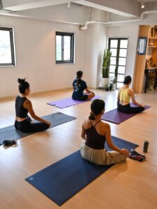 ウダヤヨガスタジオの生徒さん
