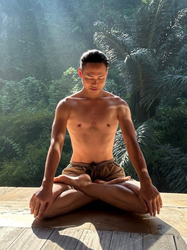 日曜日、けんてぃー先生のハタヨガベーシック