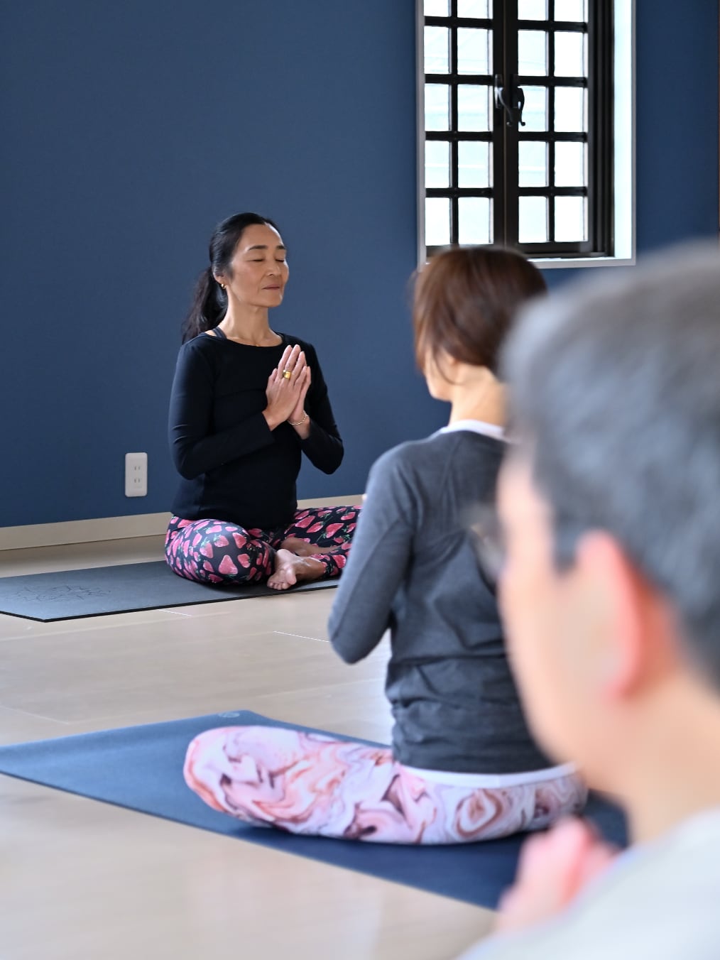 土曜日、和恵先生のインナージャーニーヨガ