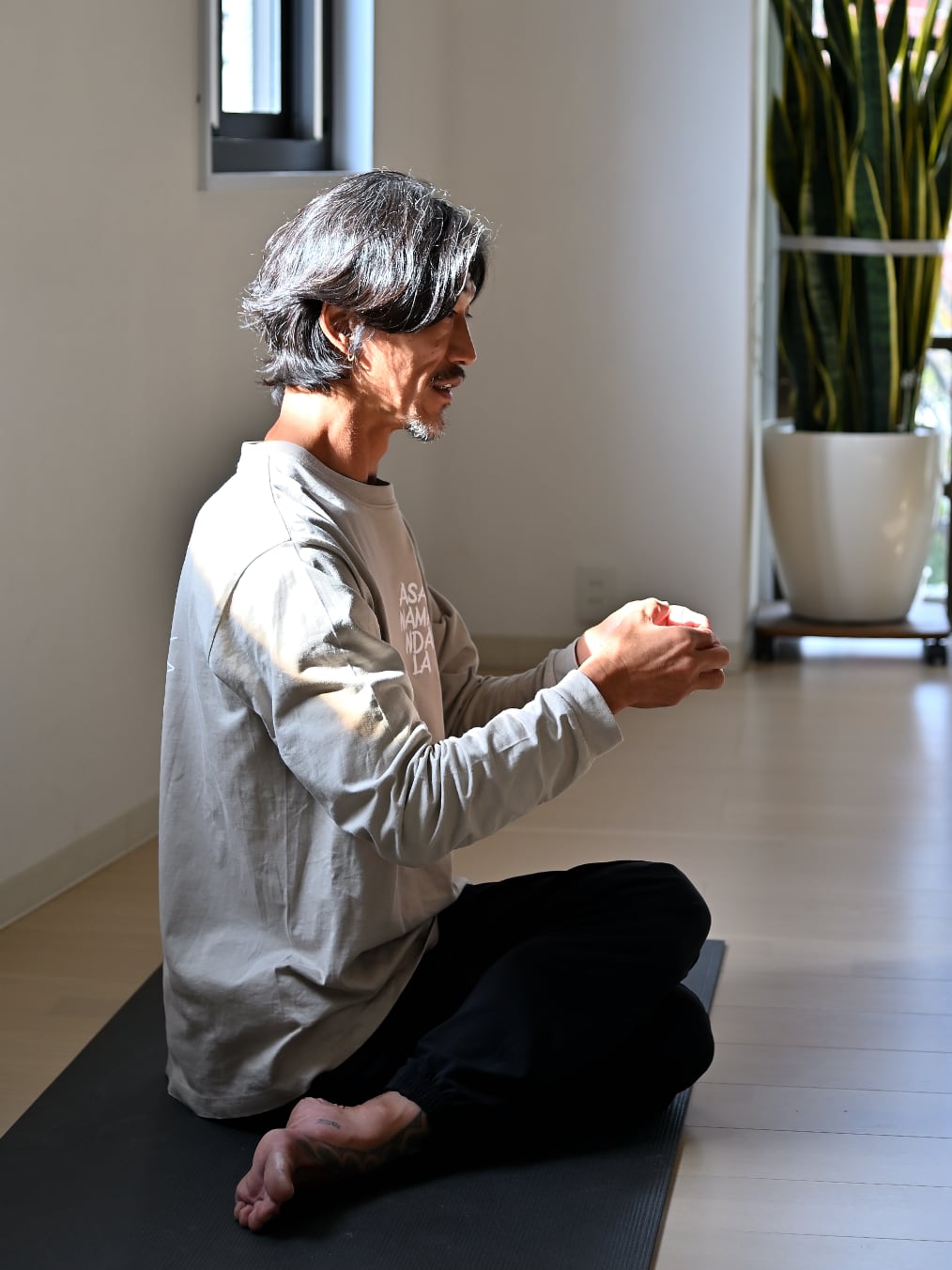 水曜日、kazuya先生のアサナマンダラビギナー