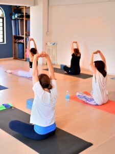 ウダヤヨガスタジオの生徒さん