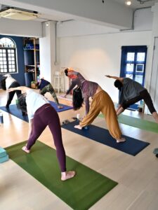 ウダヤヨガスタジオの生徒さん