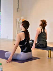 ウダヤヨガスタジオの生徒さん