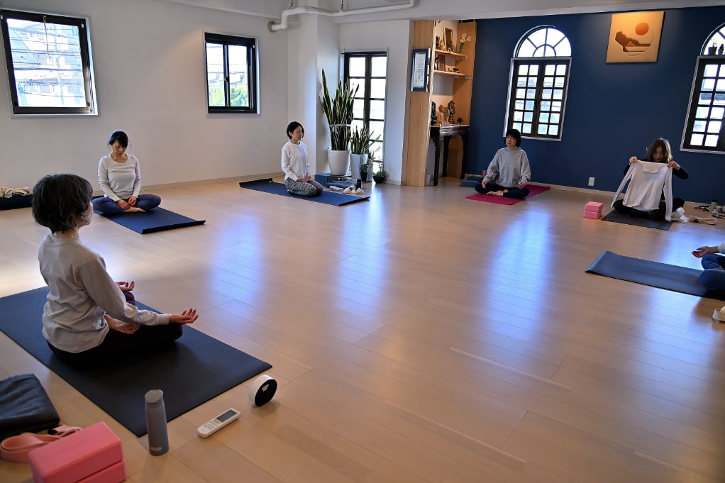 日曜日、YUKAKO先生のハタヨガ