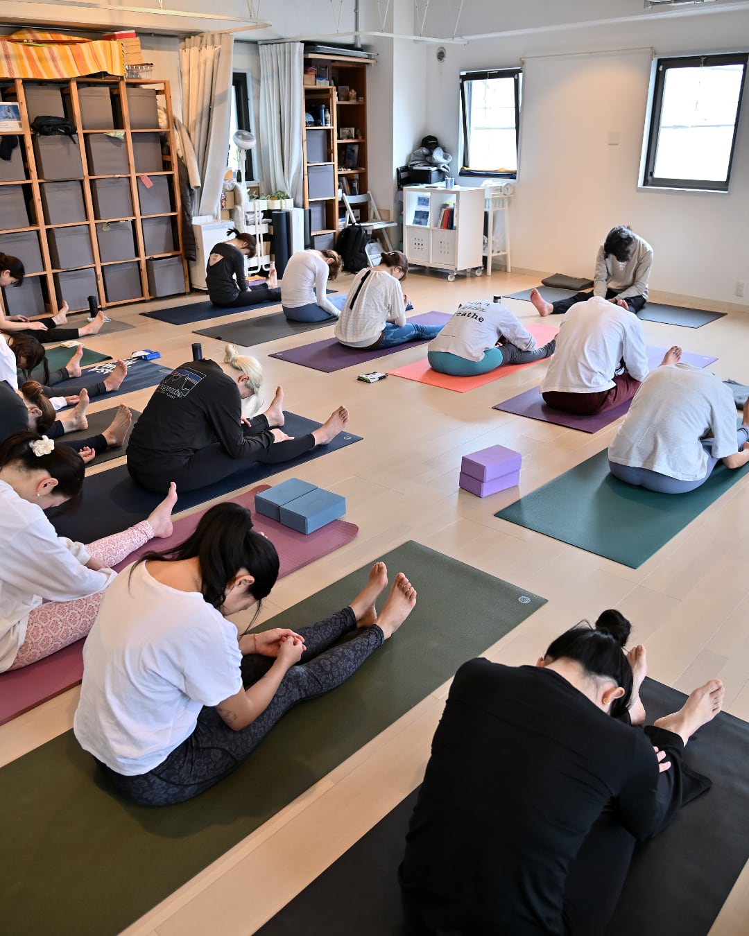 水曜日、kazuya先生のアサナマンダラベーシック